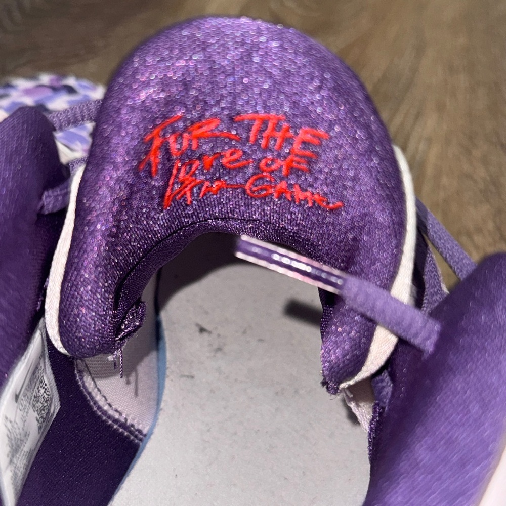 Nike Kyrie 6 'Asia Irving Barely Grape Suede Sz 11.5 - Picture 2 of 8